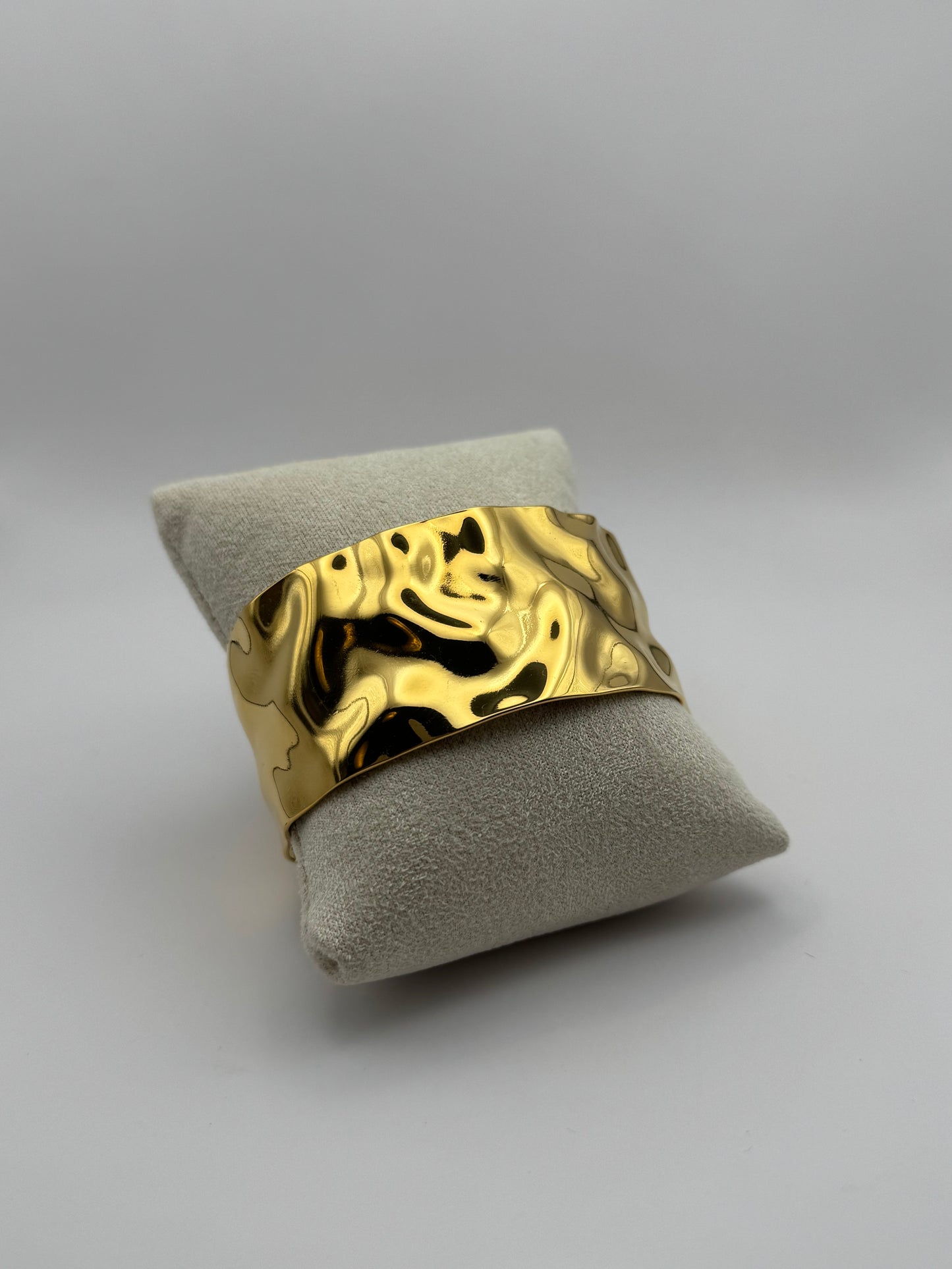 Vintet Wave Armreif 18k vergoldeter Tintanstahl