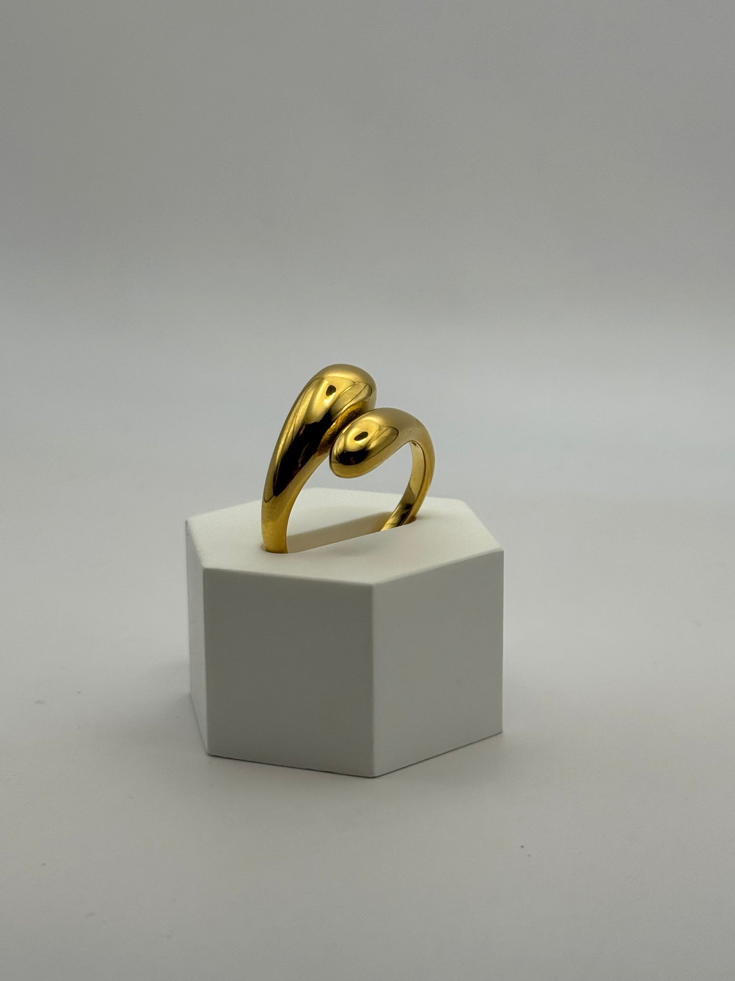 Tropf Ring 18k vergoldeter Edelstahl