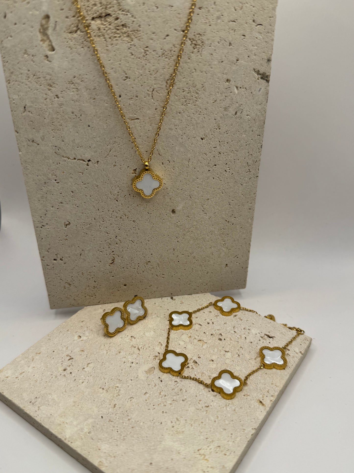 Flower Set Weiß 18k vergoldetem Titanstahl