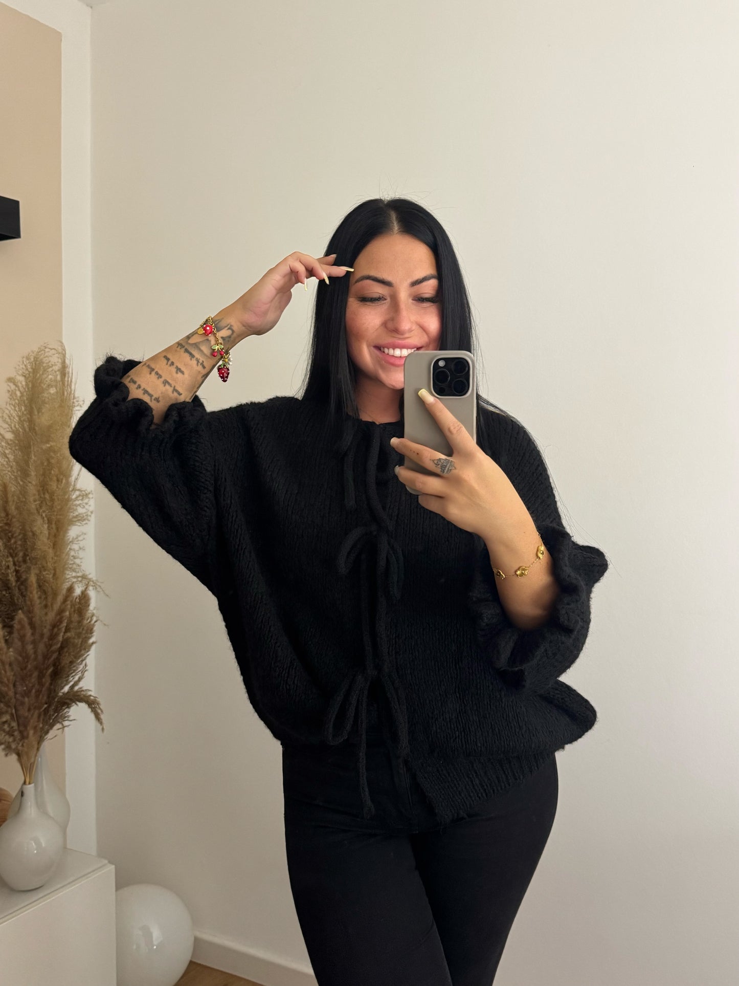 Strickjacke Schwarze Ballonärmel