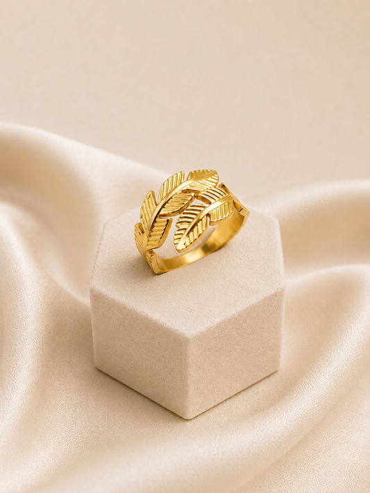 Leaf Ring  18k vergoldeter Titanstahl (verstellbar)