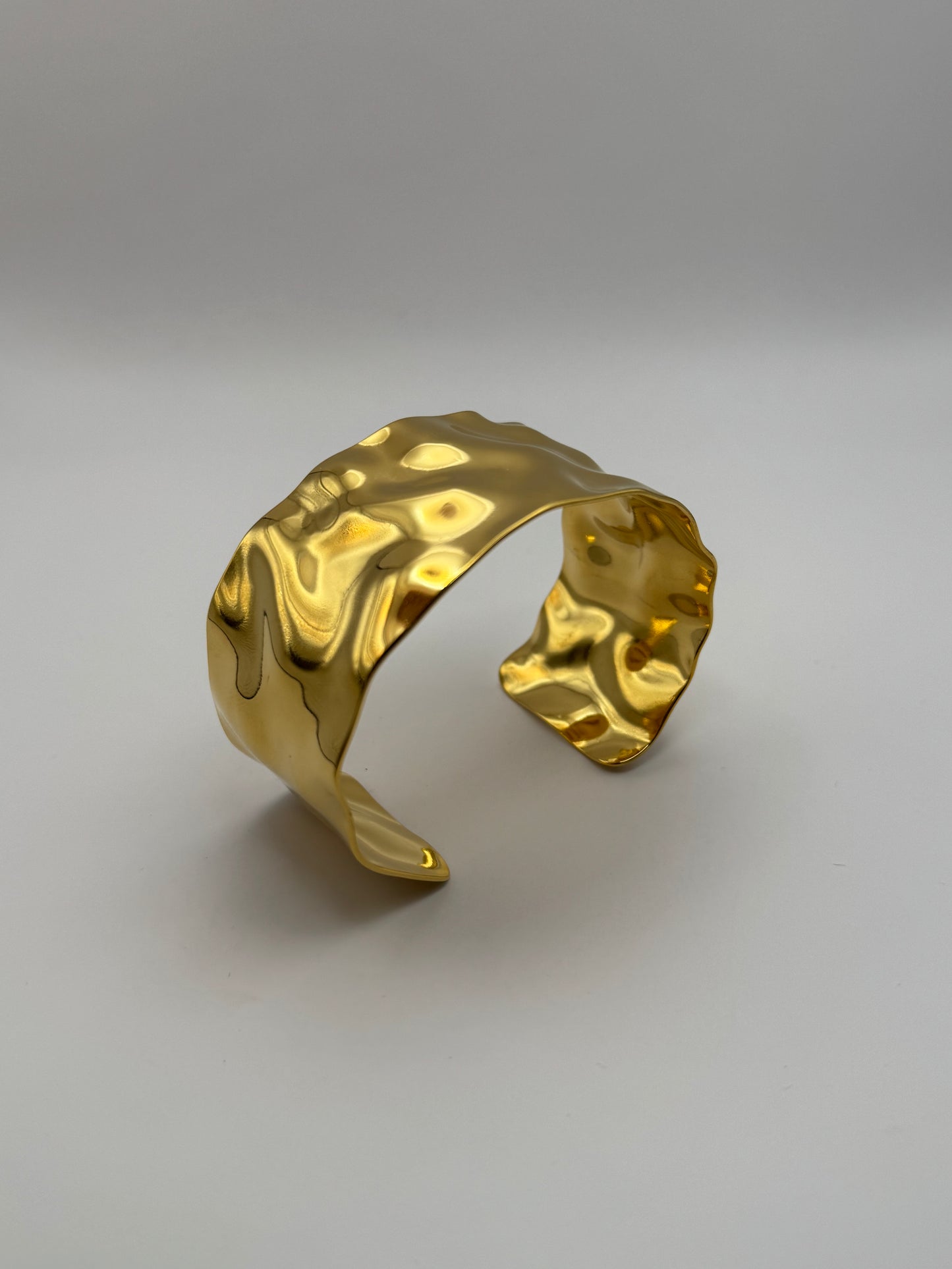Vintet Wave Armreif 18k vergoldeter Tintanstahl